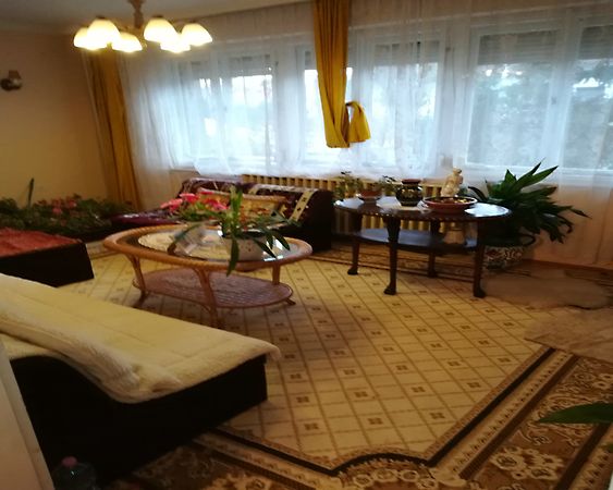 Eladó ház Székesfehérvár, Vezér és író utcák környéke 8. kép