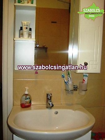 Eladó lakás Nyíregyháza 9. kép