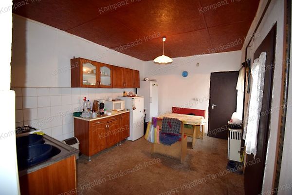 Eladó ház Somogyjád 10. kép