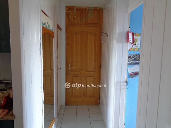 Eladó lakás Dunaújváros 11. kép