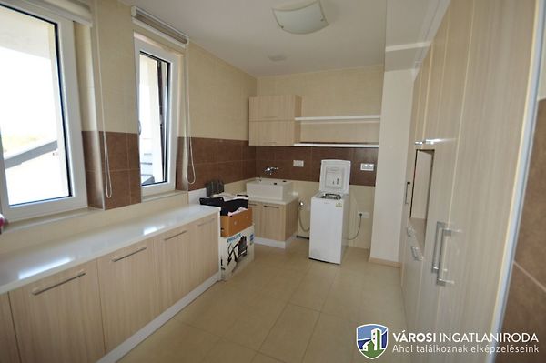 Eladó ház Debrecen 9. kép