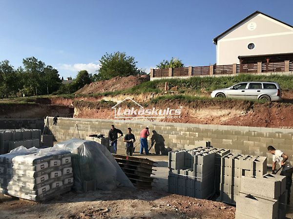Eladó lakás Csopak 11. kép