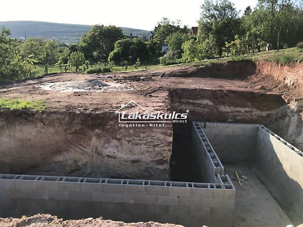 Eladó lakás Csopak 12. kép