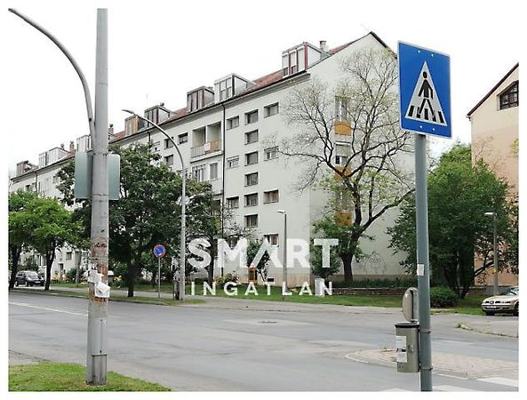Eladó lakás Pécs 14. kép