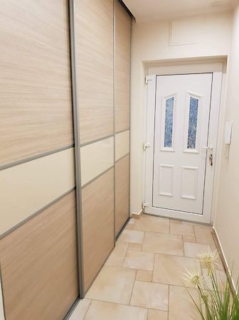 Eladó lakás Győr, Ménfőcsanak 8. kép