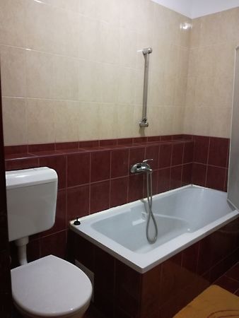 Kiadó lakás Szeged, Belváros 8. kép
