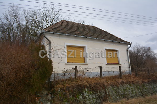 Eladó ház Nagyrada 1. kép