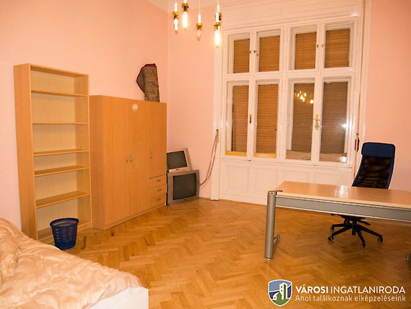 Eladó lakás Szeged, Belváros 10. kép
