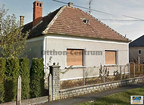 Eladó ház Mesterháza 1. kép