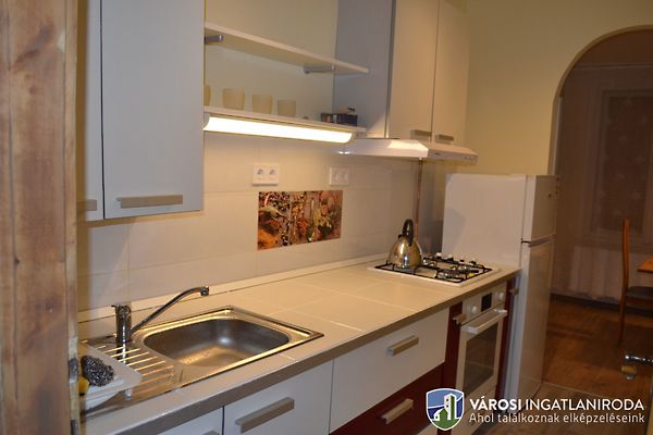 Kiadó lakás Szeged, Belváros 5. kép