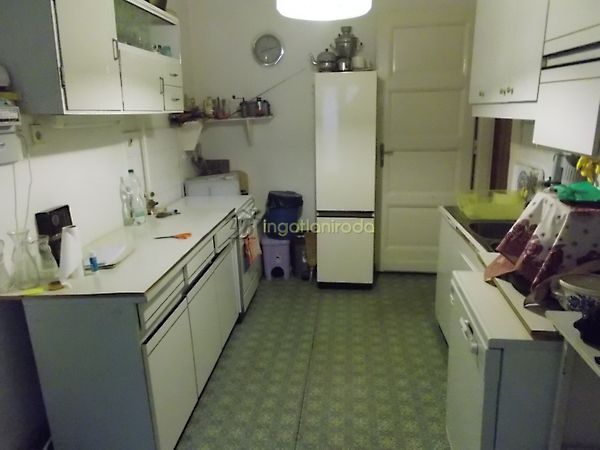 Eladó lakás Nyíregyháza, Belváros 8. kép