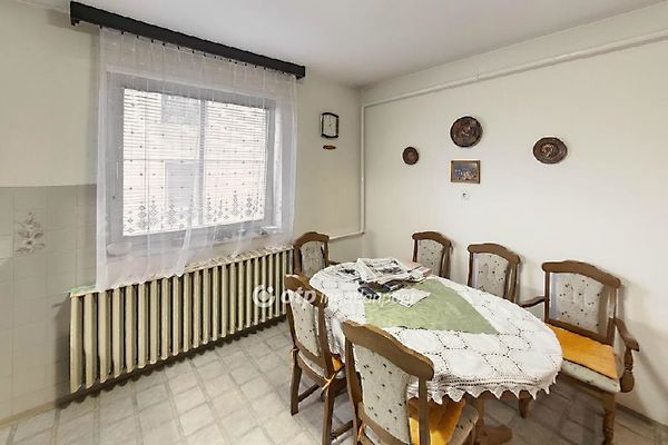 Eladó ház Kecskemét 13. kép