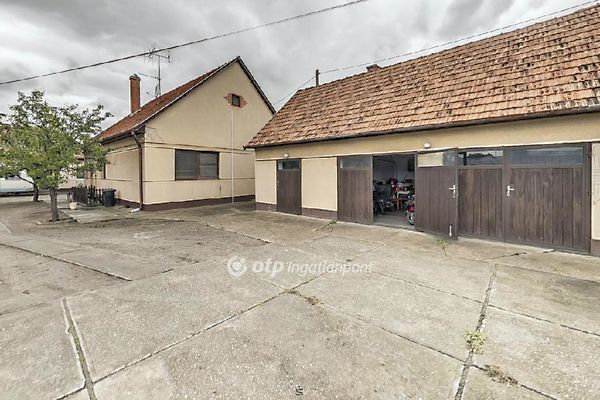 Eladó ház Kecskemét 34. kép