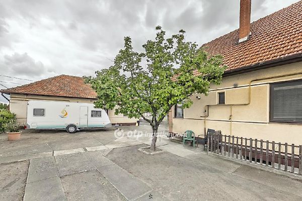 Eladó ház Kecskemét 35. kép