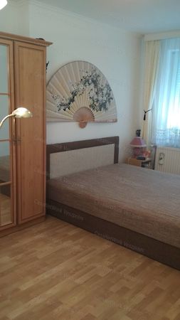 Eladó lakás Veszprém 1. kép