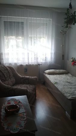 Eladó lakás Veszprém 10. kép