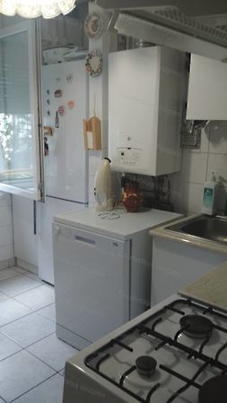 Eladó lakás Veszprém 15. kép
