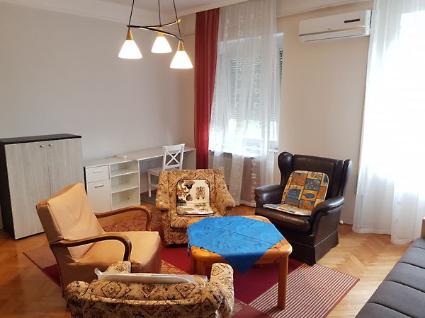 Kiadó lakás Szeged, Belváros 1. kép