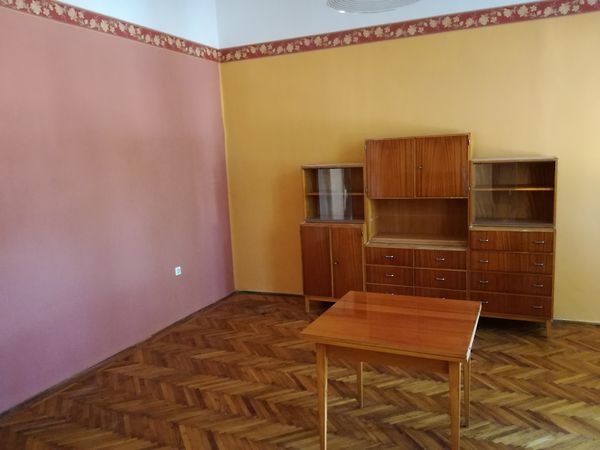 Kiadó lakás Szeged, Belváros 2. kép