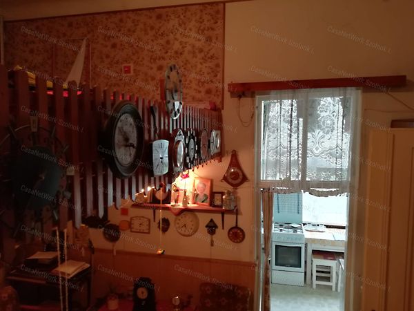 Eladó lakás Szolnok 17. kép