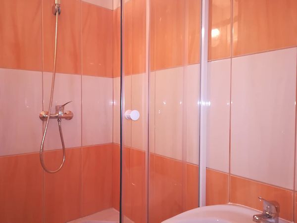 Kiadó lakás Tatabánya, Ságvári lakótelep 4. kép