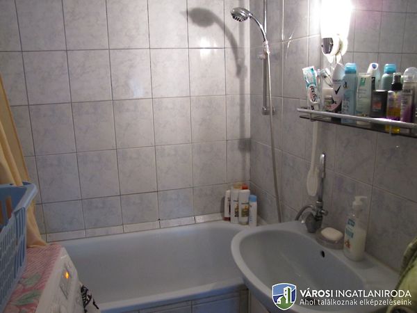 Eladó lakás Győr, Szabadhegy 11. kép
