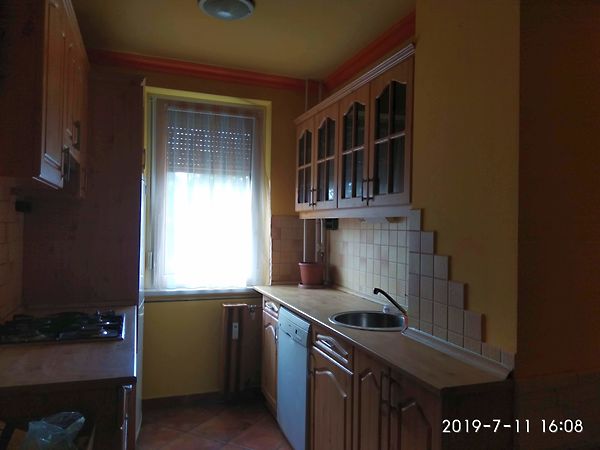 Eladó lakás Veszprém, Cholnokyváros 1. kép