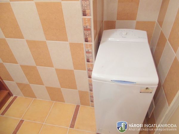 Kiadó lakás Szeged, Belváros 8. kép