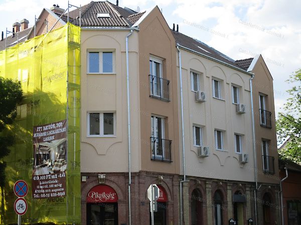 Eladó lakás Szolnok 3. kép