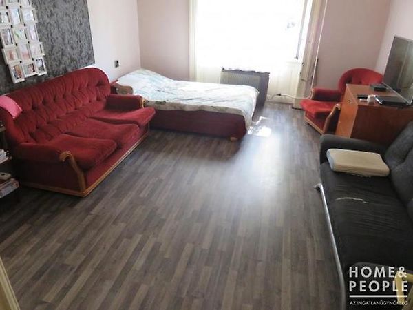 Eladó lakás Szeged, Alsóváros 1. kép