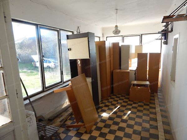 Eladó ház Domony 12. kép