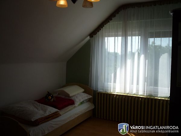 Eladó ház Debrecen, Biharikert 11. kép
