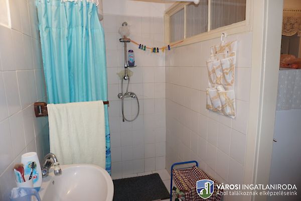 Eladó lakás Szeged, Belváros 11. kép
