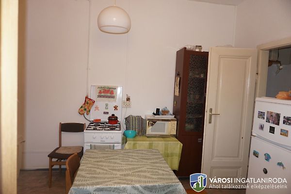 Eladó lakás Szeged, Belváros 5. kép
