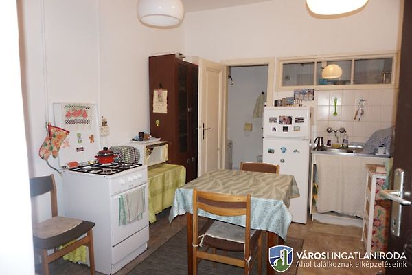 Eladó lakás Szeged, Belváros 6. kép