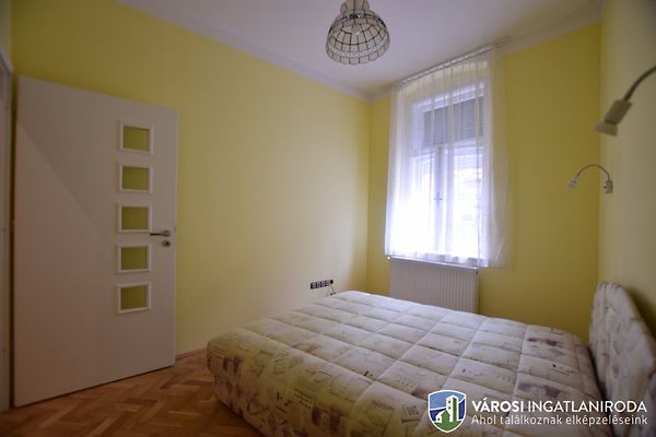 Kiadó lakás Pécs, Belváros 8. kép