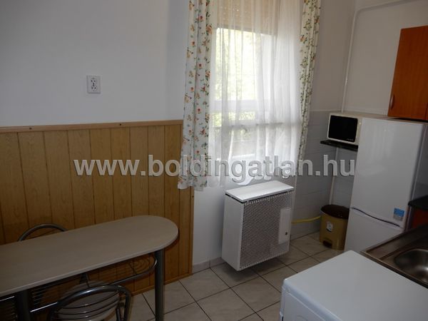 Kiadó lakás Kaposvár, Belváros 11. kép