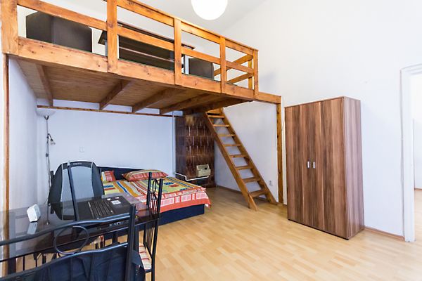 Kiadó lakás Budapest, VI. kerület 1. kép