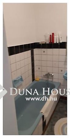 Eladó ház Pécs 16. kép