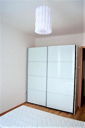 Kiadó lakás Győr, Nádorváros 7. kép