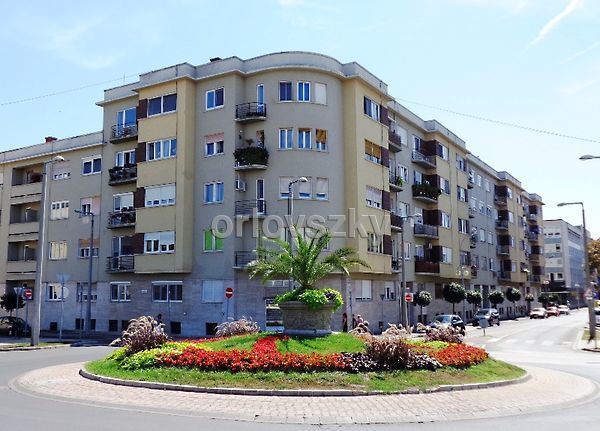 Kiadó lakás Győr, Belváros 1. kép