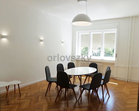 Kiadó lakás Győr, Belváros 4. kép