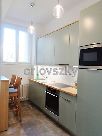 Kiadó lakás Győr, Belváros 8. kép