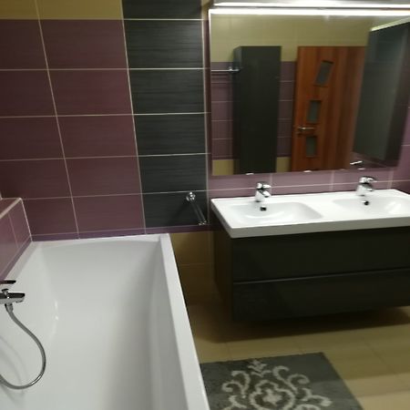Eladó ház Székesfehérvár, Vezér és író utcák környéke 16. kép