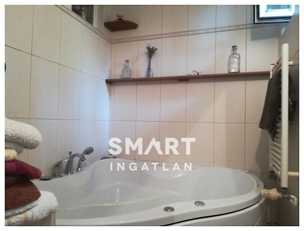 Eladó ház Pécs 3. kép