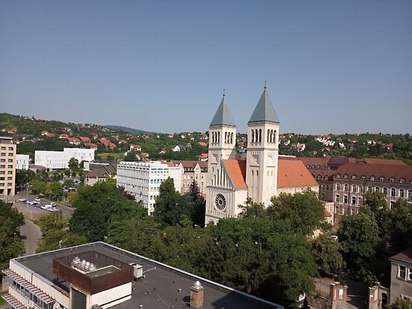 Kiadó lakás Pécs, Egyetemváros 7. kép