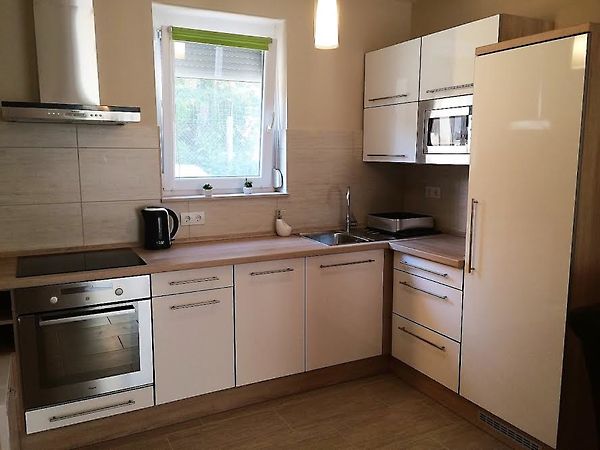 Kiadó lakás Pécs, Egyetemváros 1. kép