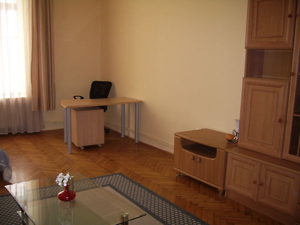 Kiadó lakás Pécs, Belváros 14. kép