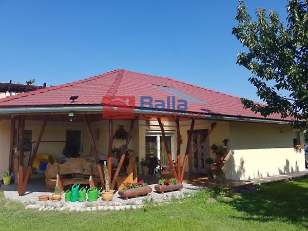 Eladó ház Budapest, XXI. kerület 1. kép