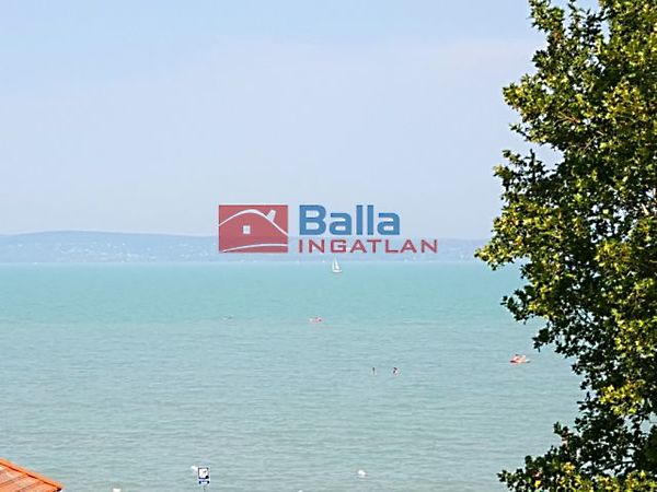 Eladó lakás Siófok 1. kép